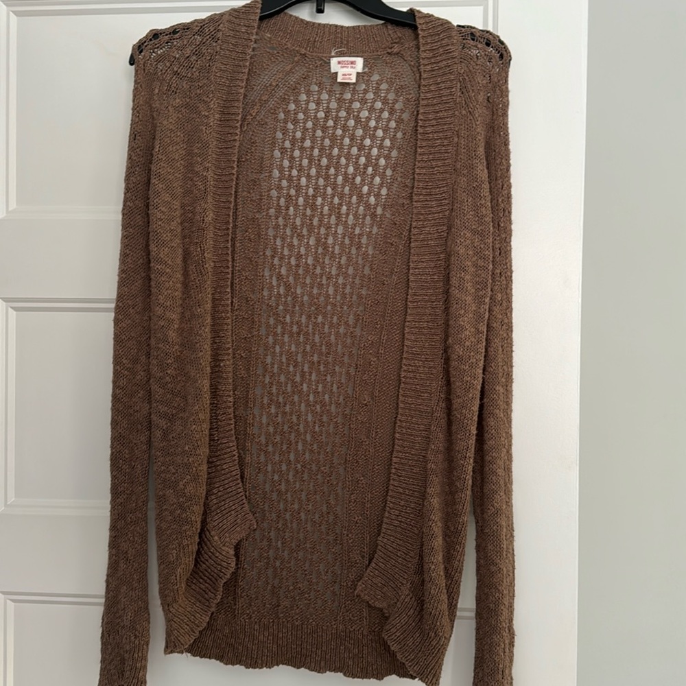 Knit sweater